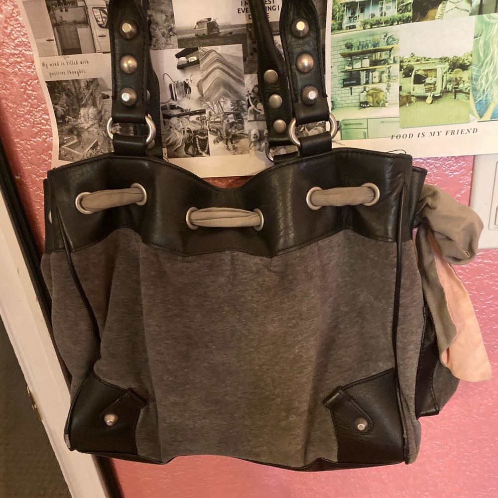 juicy couture grey and pink hand bag - Picture 4 of 4